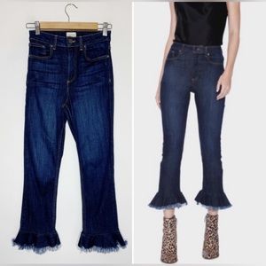 Alice and Olivia LA ZOE Ruffled hem Cropped Blue Jeans 🪻
